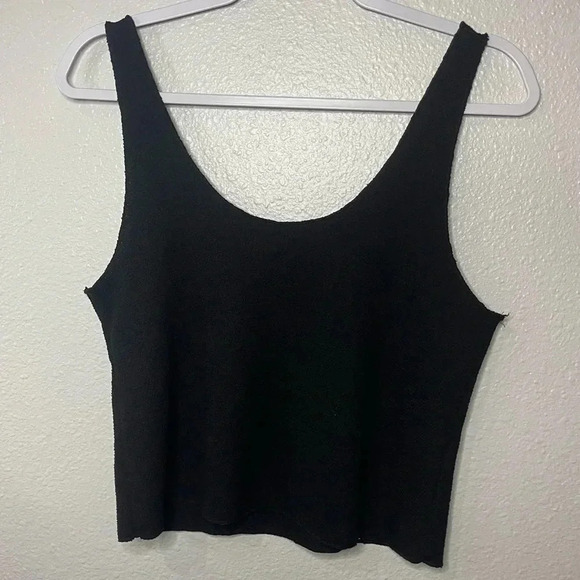 ☀️Zara Crop Black Tank - Picture 3 of 3
